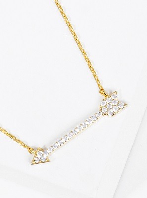 Necklace with arrow pendant