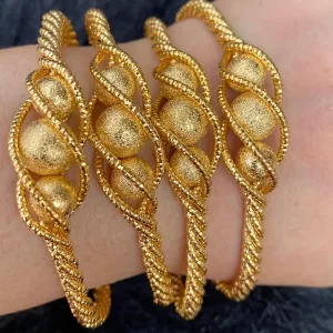 Bangles Bracelet in Gold